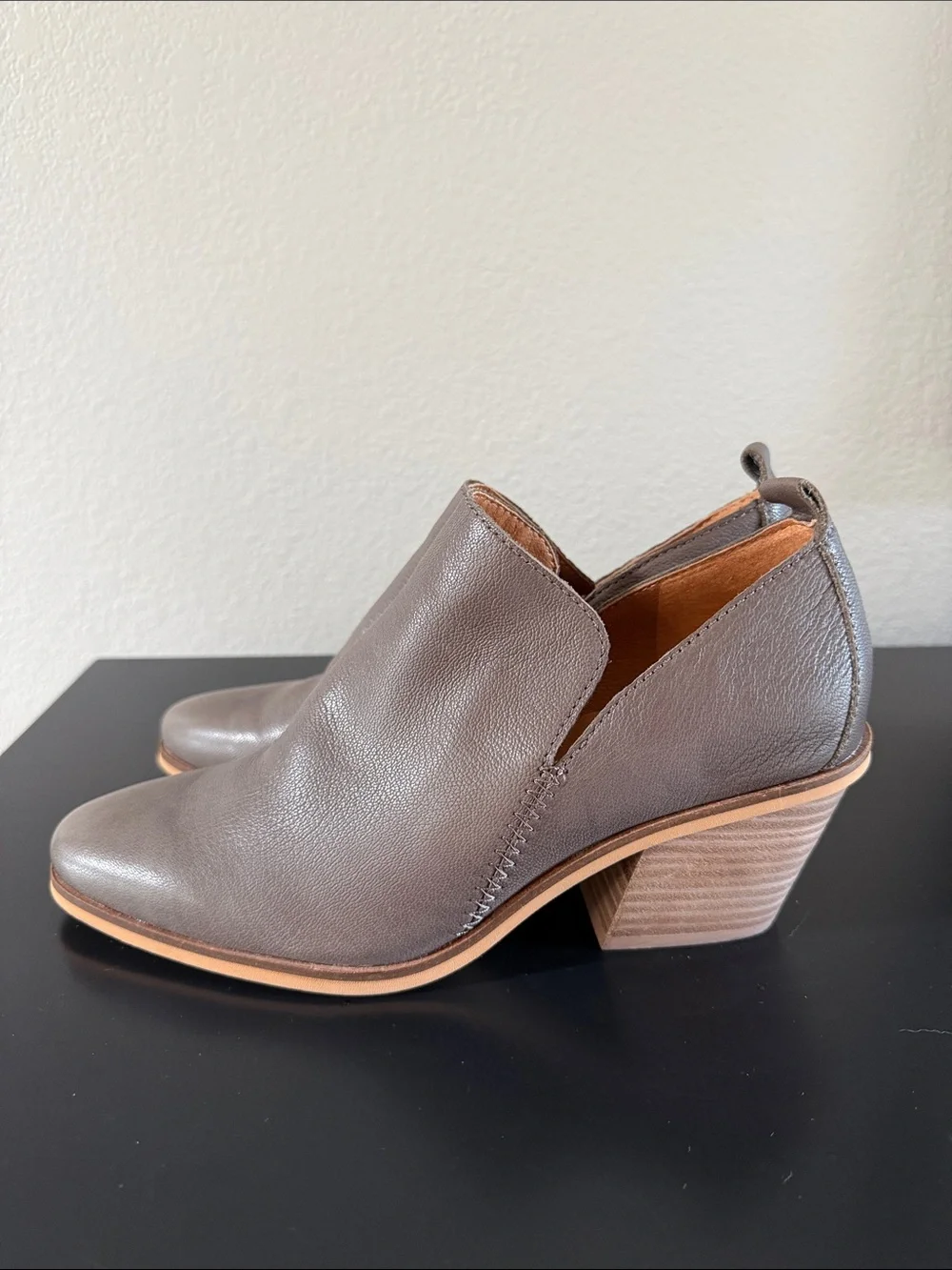 Lucky Brand Victorey Taupe Leather Ankle Booties with Stacked Heel